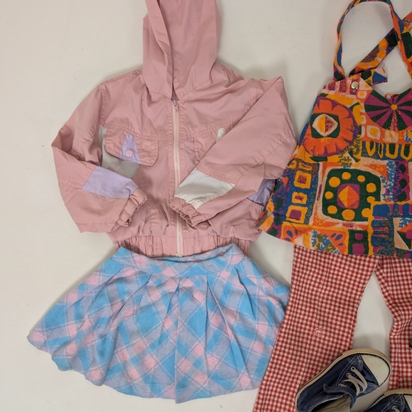 Girls Vintage Bundle of Clothes Dresses Skirt Jacket Converse Pyjamas Sundress - Picture 6 of 10